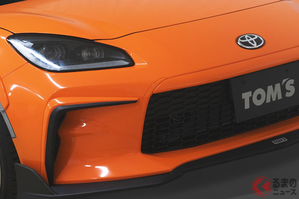 機能性とデザイン性を兼ね備えたトムスカスタムのトヨタ新型「GR86」