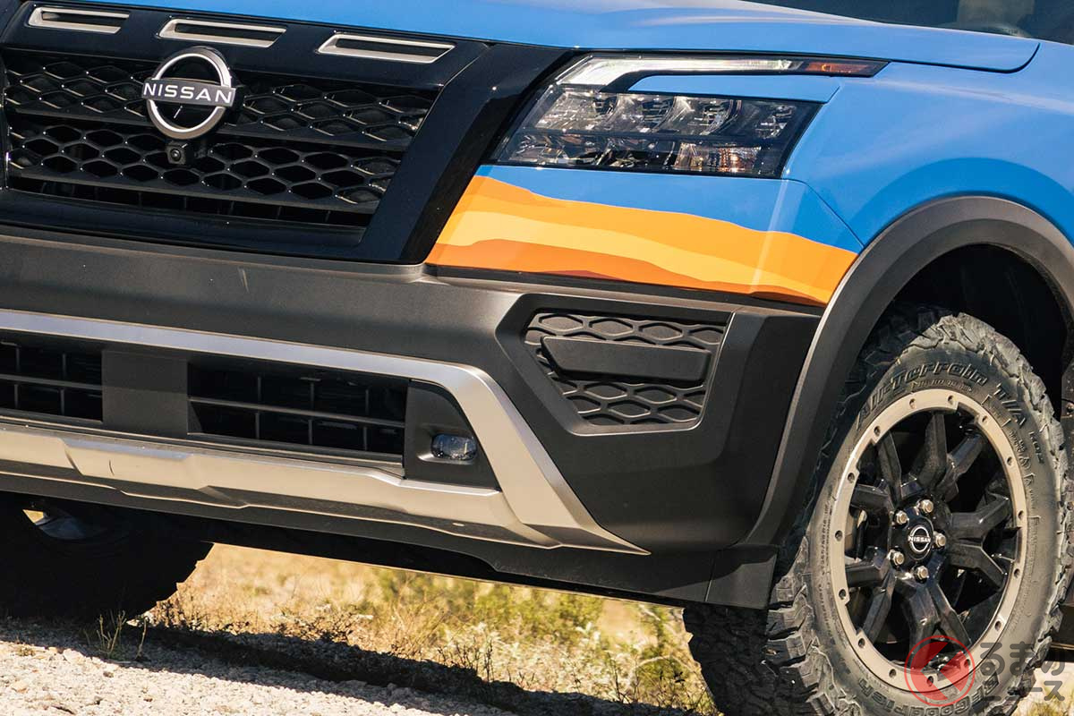 ブルーとオレンジの車体が砂漠「映え」!? 日産「パスファインダー ロッククリーク」ラリー参戦車両