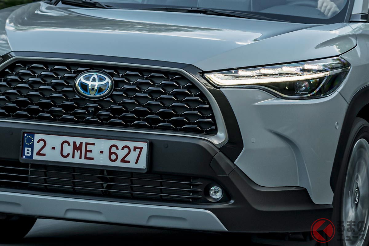 日本仕様とは異なるデザインのトヨタ「カローラクロス」(欧州仕様)