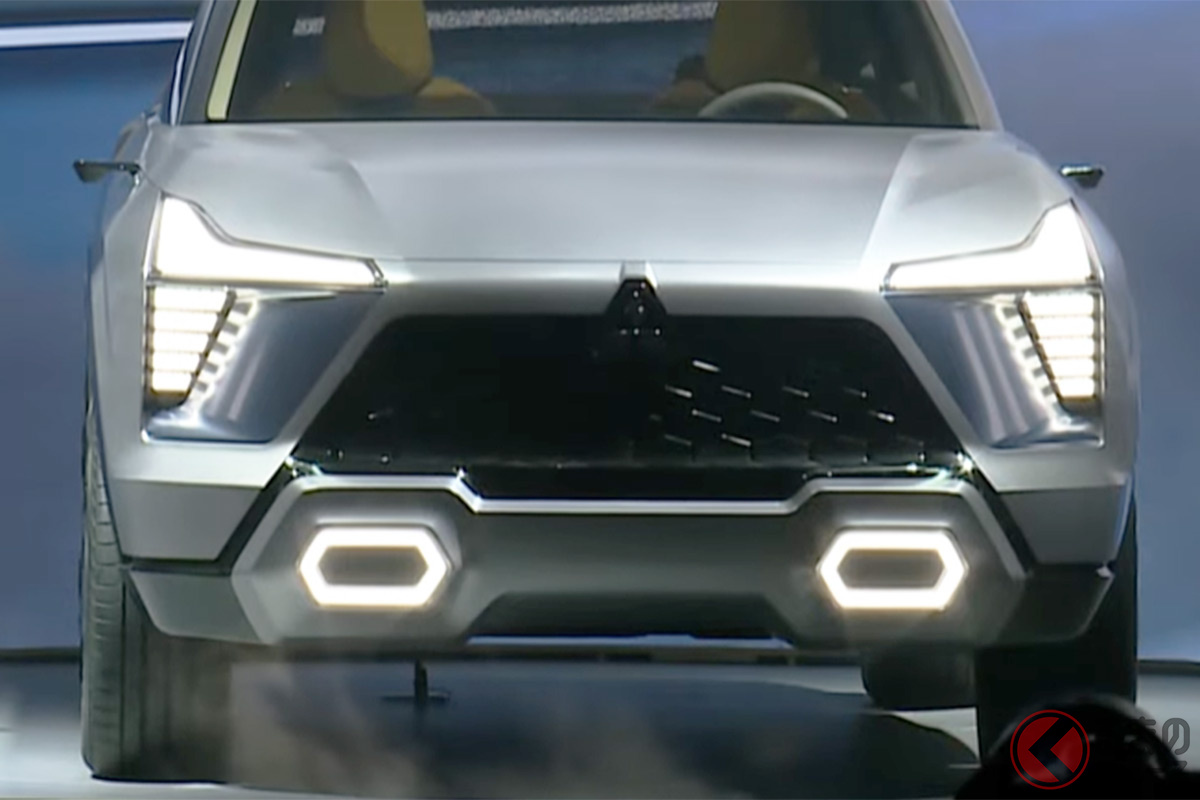 三菱の新たなコンパクトSUVコンセプトカー「MITSUBISHI XFC CONCEPT(以下、XFCコンセプト)」(画像:三菱ベトナム法人の公式YouTubeチャンネルより)