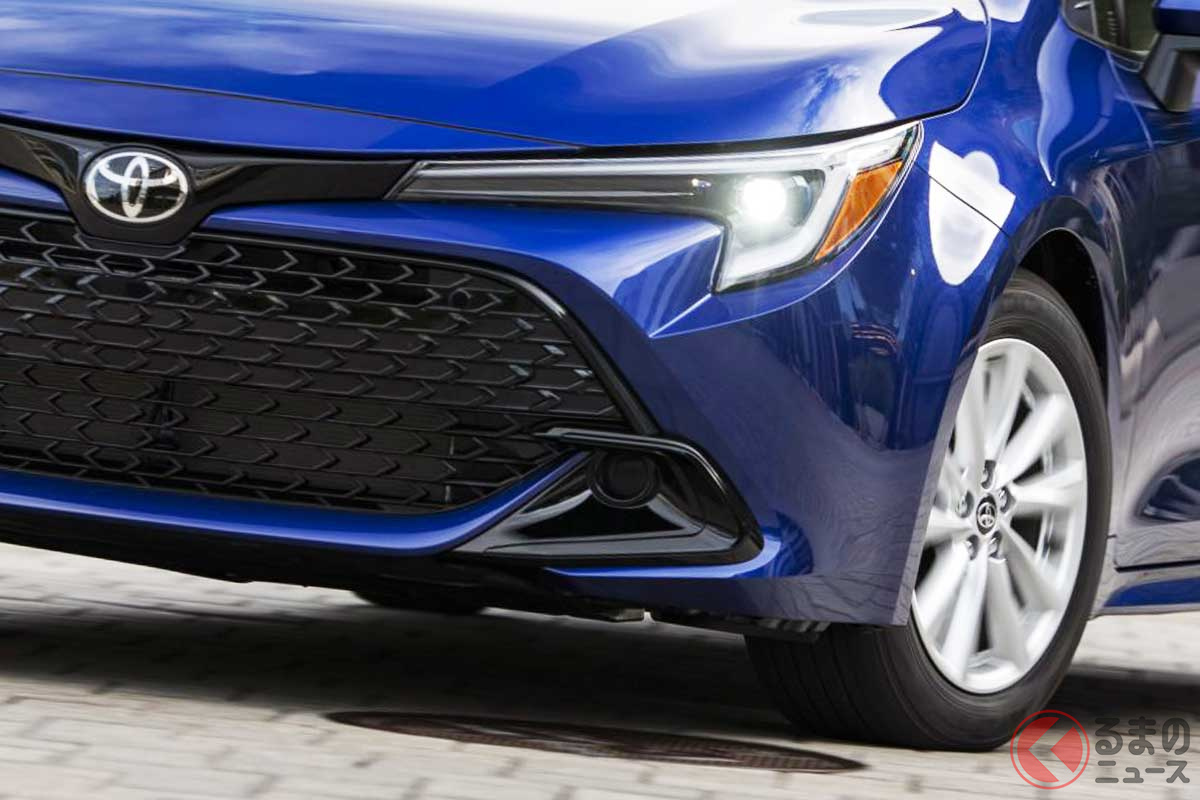 GRカローラのヘッドライトを採用! 表情が精悍になった「カローラ ハッチバック」
