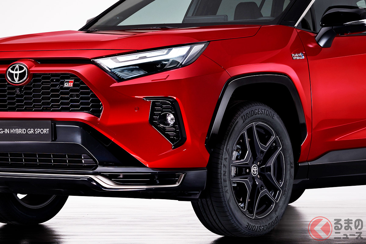 トヨタ新型「RAV4 GRスポーツ」(欧州仕様)