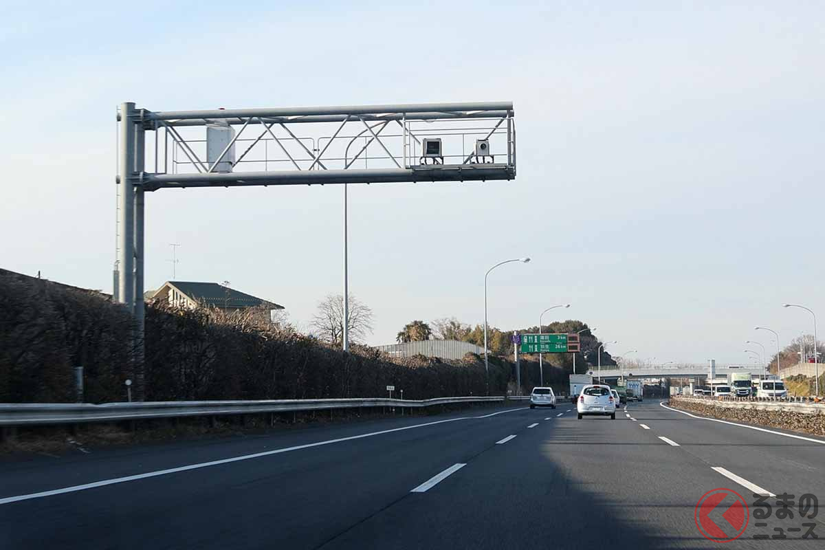 東北道下り120km/h区間内にある固定式オービス(画像:オービスガイド)