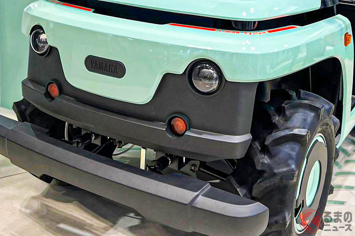 ヤマハが農業WeeKに出展した「果樹園作業支援自動走行車」(photo:YAMAHA)