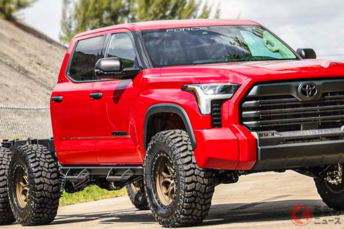 トヨタ最大級のピックアップトラックである「タンドラ」を6輪化した「6×6タンドラ」