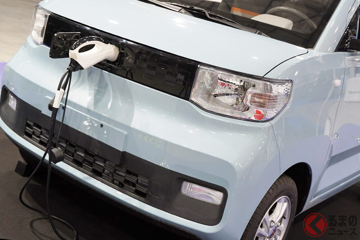 売れる理由がわかった? 約45万円の五菱「宏光MINI EV」(撮影:加藤ヒロト)
