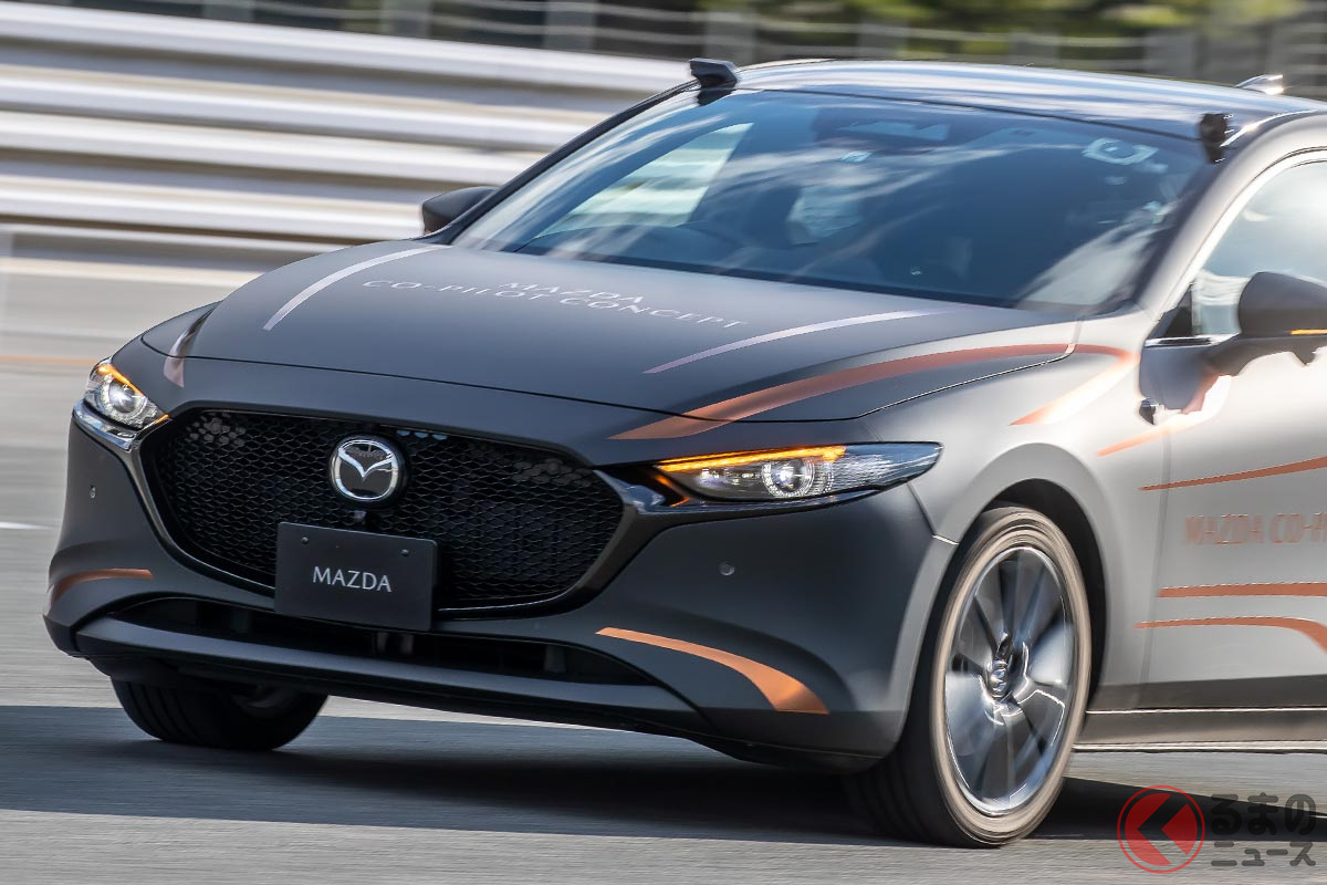 マツダの高度運転支援技術「CO-PILOT」を搭載するテスト車両