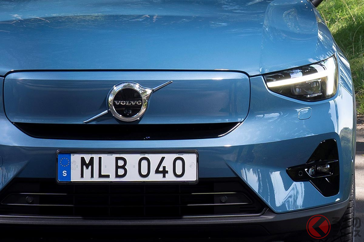 SUVタイプのEVとしてデビューするボルボ新型「C40 リチャージ」