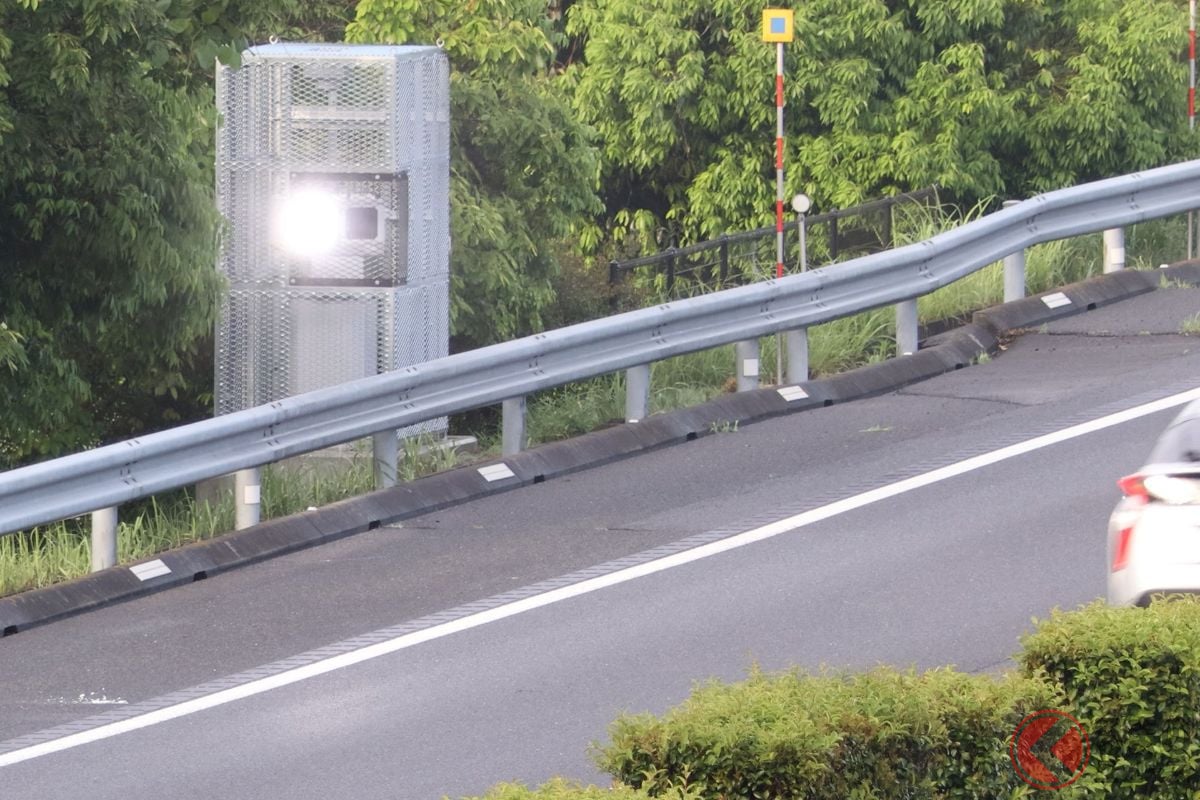 速度超過を自動的に取り締まる装置「オービス」(画像:オービスガイド)