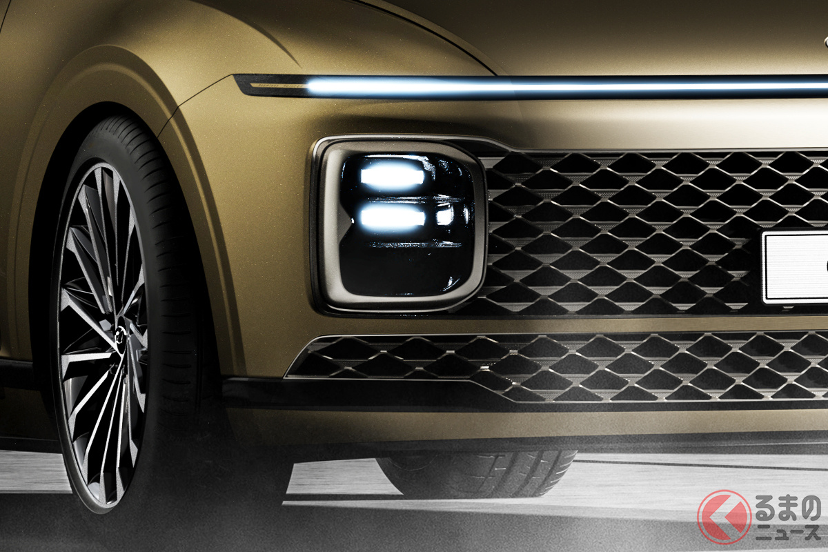 真一文字のライトが特徴的な新型ヒョンデ「グレンジャー」