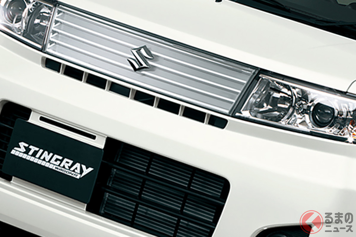 2003年登場の3代目「ワゴンR」のモデル末期、2007年2月に追加設定され新たな客層を獲得した「ワゴンRスティングレー」