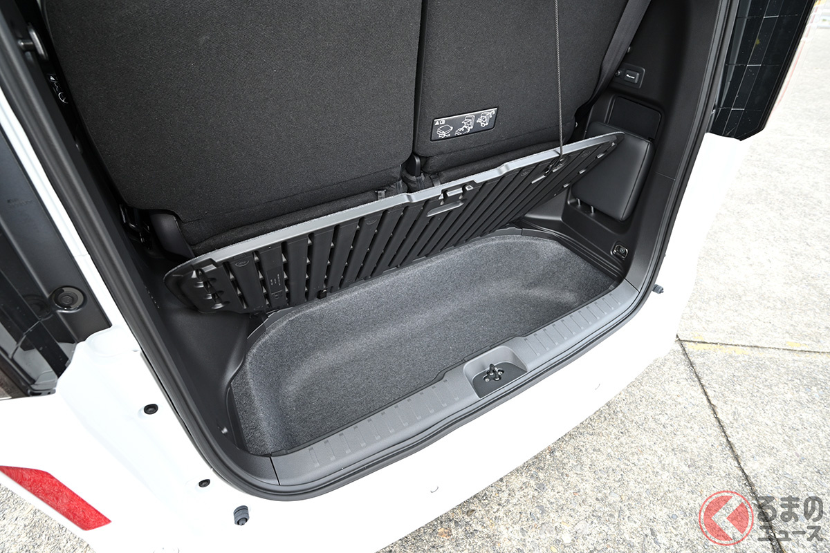 日産新型 セレナ車中泊仕様 登場 フルフラットな セミダブルベッド 搭載 約366万円から くるまのニュース 日産新型 セレナ車中泊仕様 登場 フルフラットな セミダブルベッド 搭載 約366万円から くるまのニュース