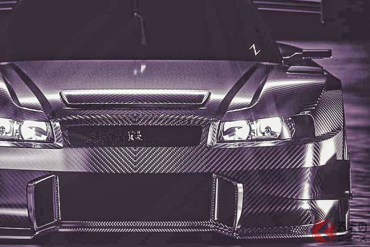 フルカーボンボディのワイドボディ仕様にカスタムされた日産「スカイライン GT-R」(BNR34型)のレンダリング(Photo:Arnold Verghese)