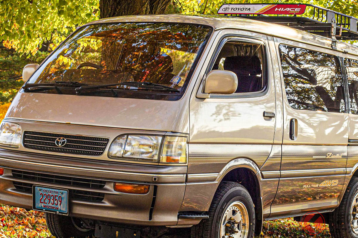 米で1万5670ドル(日本円換算で約221万円)で落札されたトヨタ4代目「ハイエース」(Photo:Cars and Bids)