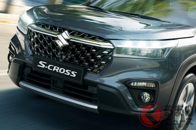 スズキ新型コンパクトsuv S Cross 世界初公開 ギラ顔採用で新旧の違いは 22年後半にhvも欧州に導入 くるまのニュース スズキ新型コンパクトsuv S Cross 世界初公開 ギラ顔採用で新旧の違いは 22年後半にhvも欧州に導入 くるまのニュース