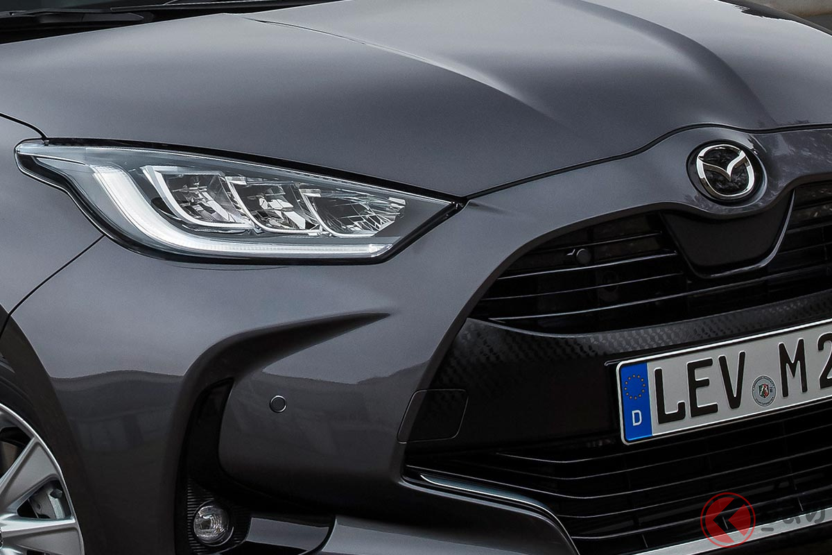 トヨタからOEM供給されるマツダ新型「マツダ2 ハイブリッド」