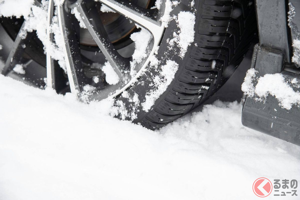 警視庁がスタッドレスタイヤについて呼びかけ(画像はイメージ)
