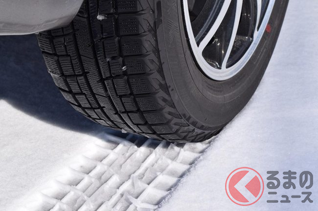 雪への備えはどっちが良い スタッドレスタイヤ Vs タイヤチェーン 長所と短所は くるまのニュース 雪への備えはどっちが良い スタッドレスタイヤ Vs タイヤチェーン 長所と短所は くるまのニュース
