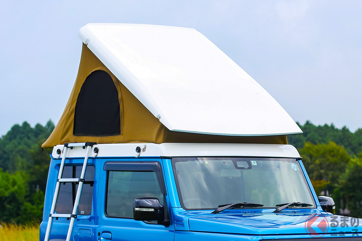 小型本格四駆「ジムニー」で「車上泊」!? 新型ルーフテント登場(画像:カマド公社サイト)
