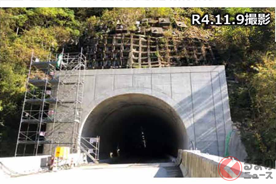 国道33号越知道路の横畠トンネル坑口(画像:国土交通省四国地方整備局土佐国道事務所)