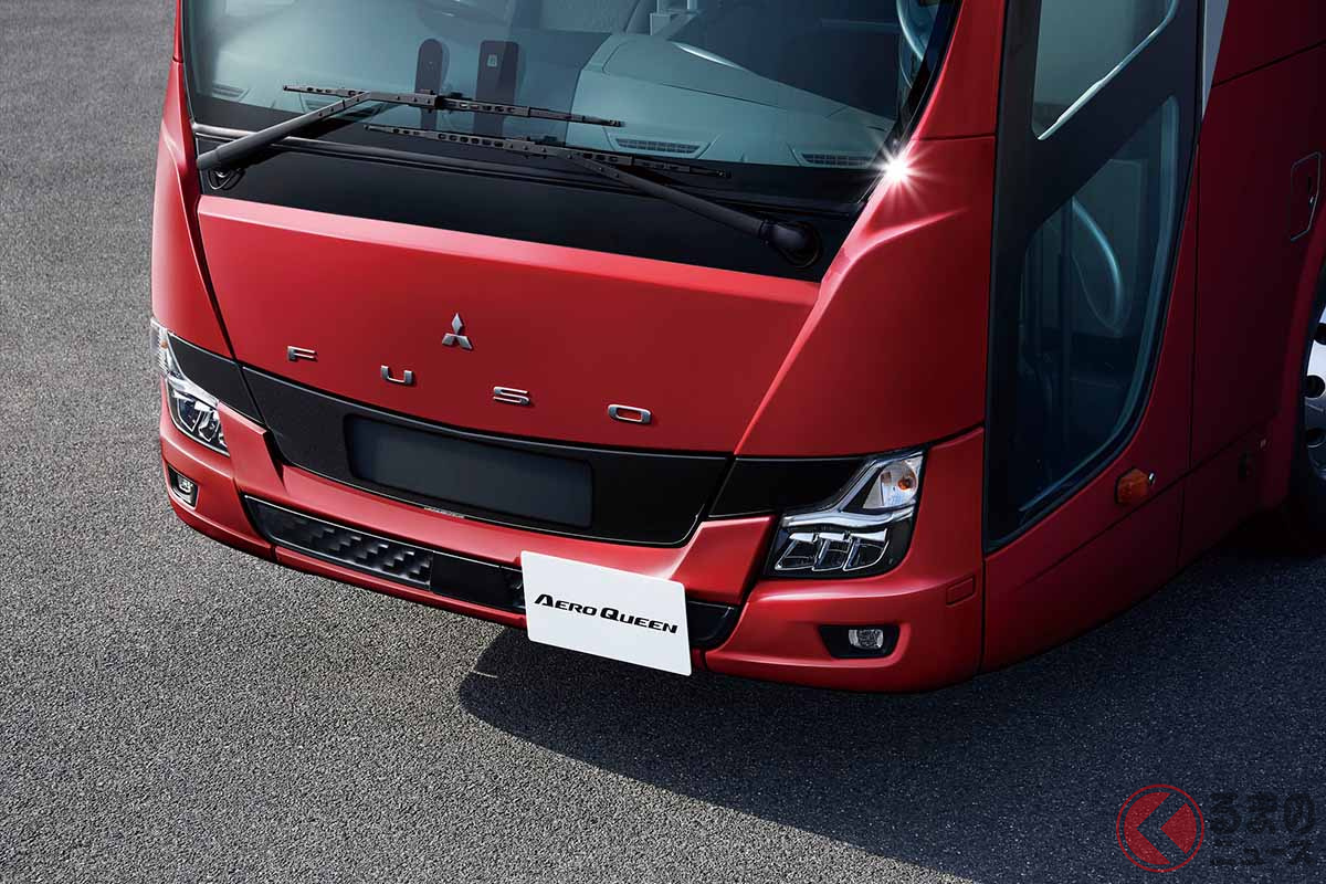 三菱ふそうバス・トラックの新型大型観光バス「エアロクィーン」