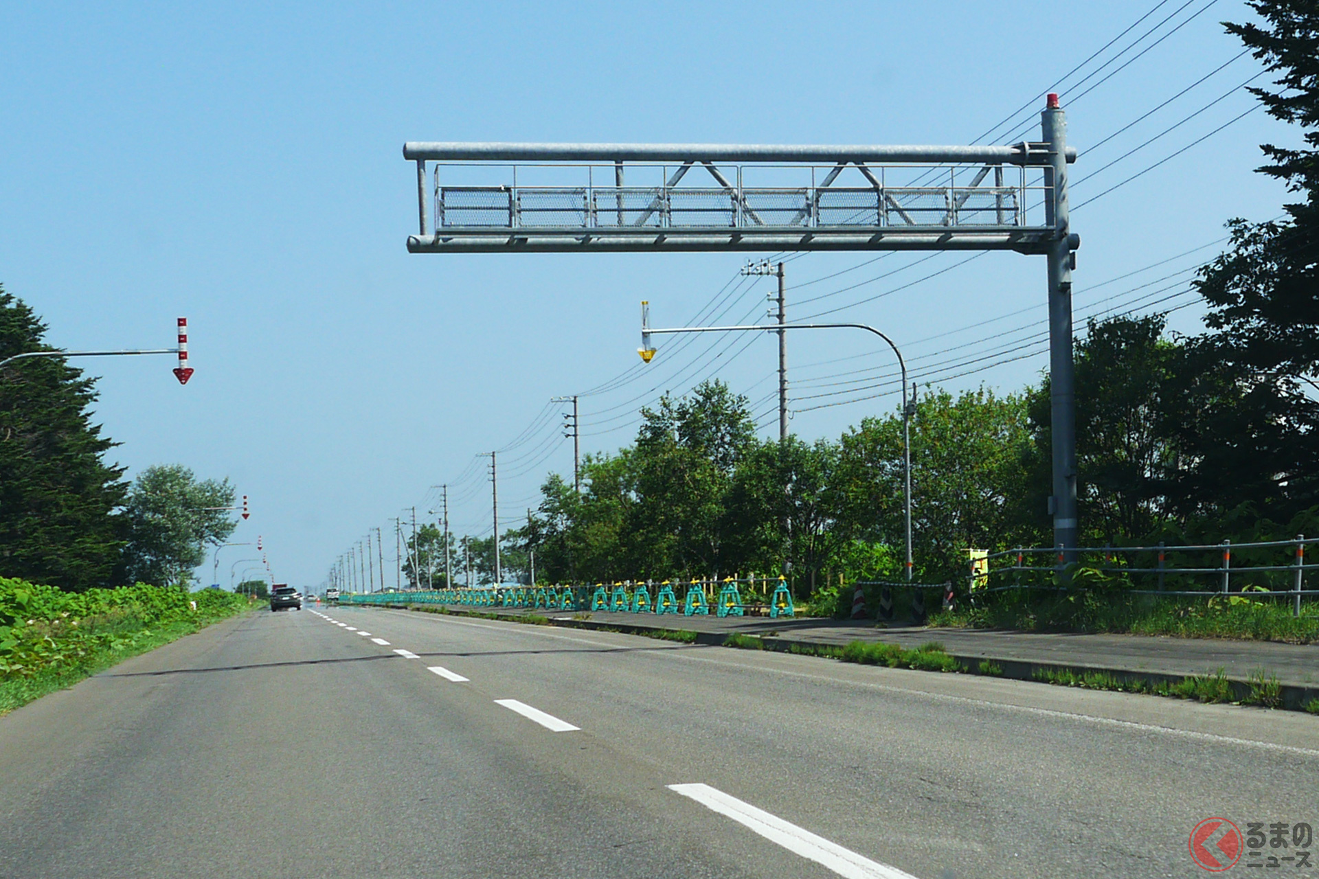 カメラやアンテナが外されたオービス跡