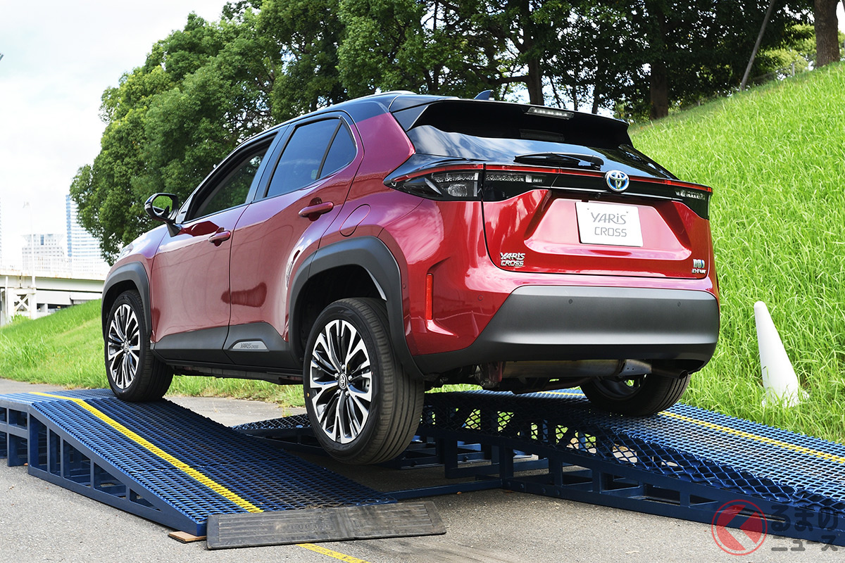 ヤリスクロスは、悪路走破性能も高い!