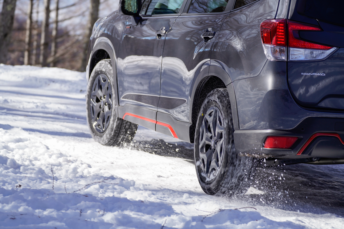 Subaru車は雪道に強い は本当 新型 フォレスター をプロスノーボーダー 関口敬 がリアルな雪山で使い倒す その印象とは Pr くるまのニュース 2