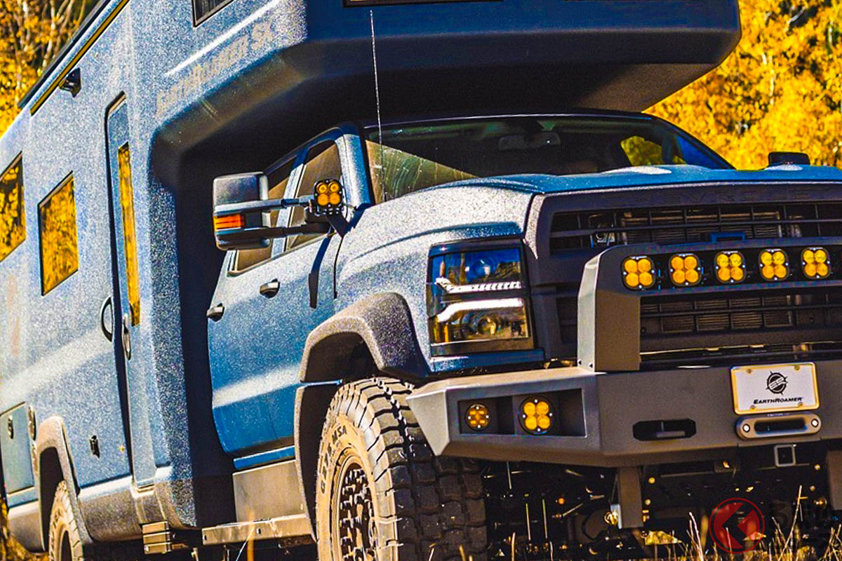 全長10mを超える巨大なオフロードキャンパー新型「EarthRoamer SX」