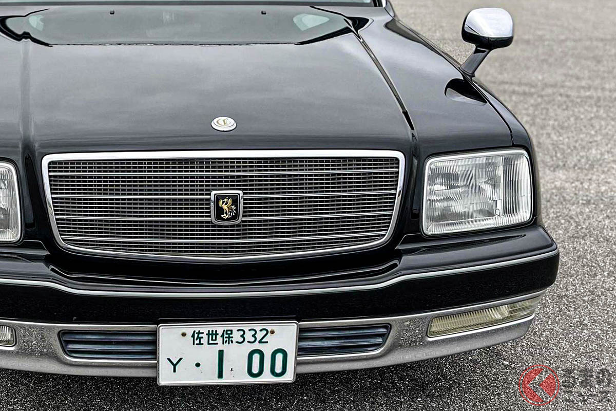 約300万円で落札された1997年式のトヨタ「センチュリー」(Photo:Cars and Bids)