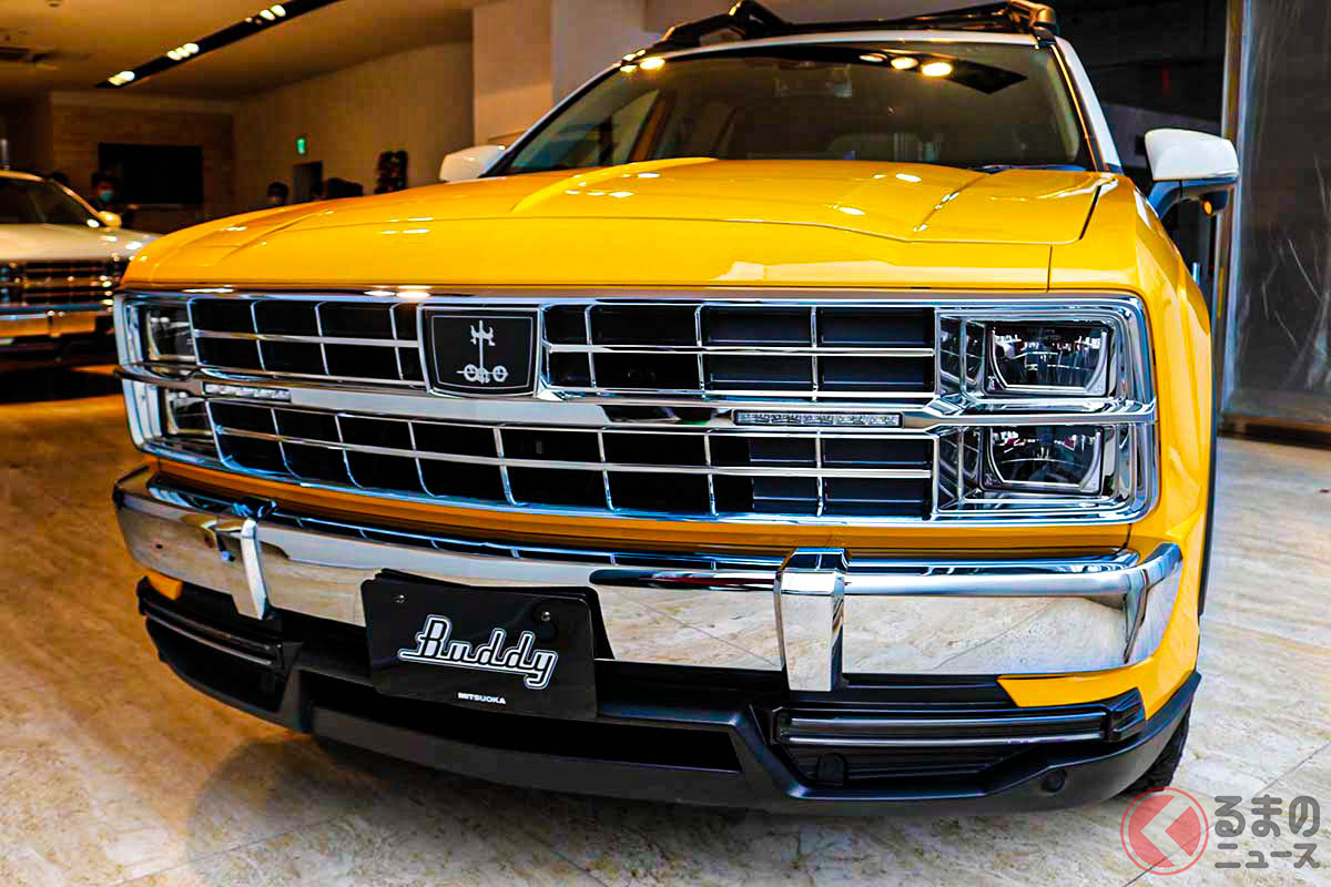 トヨタ「RAV4」をベースにアメリカの旧車のような雰囲気をもたせたミツオカ「バディ」