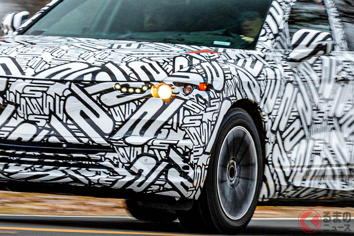 公開されたアキュラ「新型ZDX」の開発車両