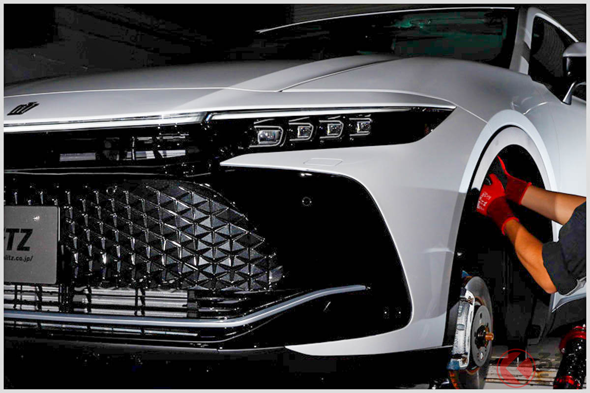 2.4リッターターボハイブリッドのポテンシャルを引き出したという新型「クラウン クロスオーバー」のカスタムモデル「BLITZ CROWN CROSSOVER」