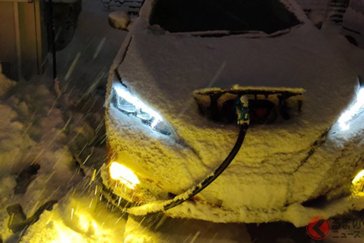 積雪地域ではEVの充電にも一苦労！ （画像提供：大阪の人（@itiyuki）さん））