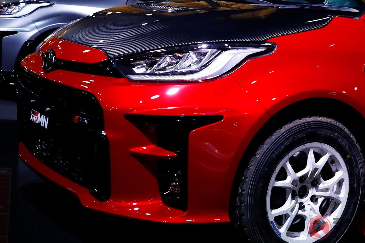 東京オートサロン2022で初公開された500台限定のトヨタ新型「GRMNヤリス」