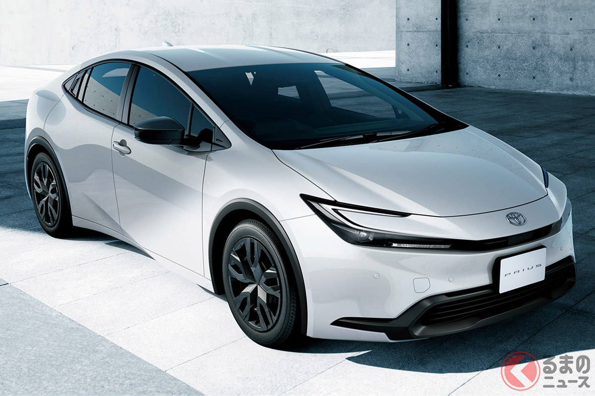 新型「プリウス」は廉価グレードでも十分?