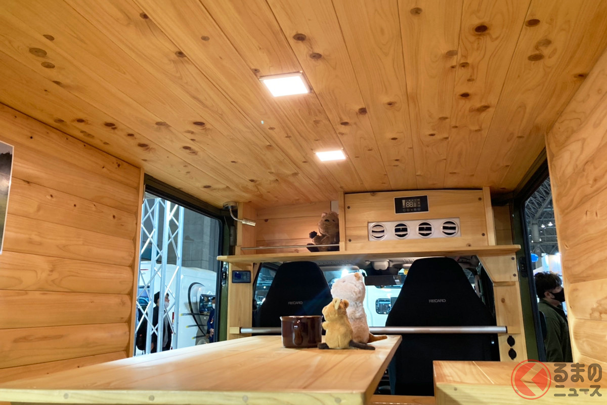 ヒノキ香る軽キャンパー「クオッカ」とは?(画像は東京オートサロン2023)