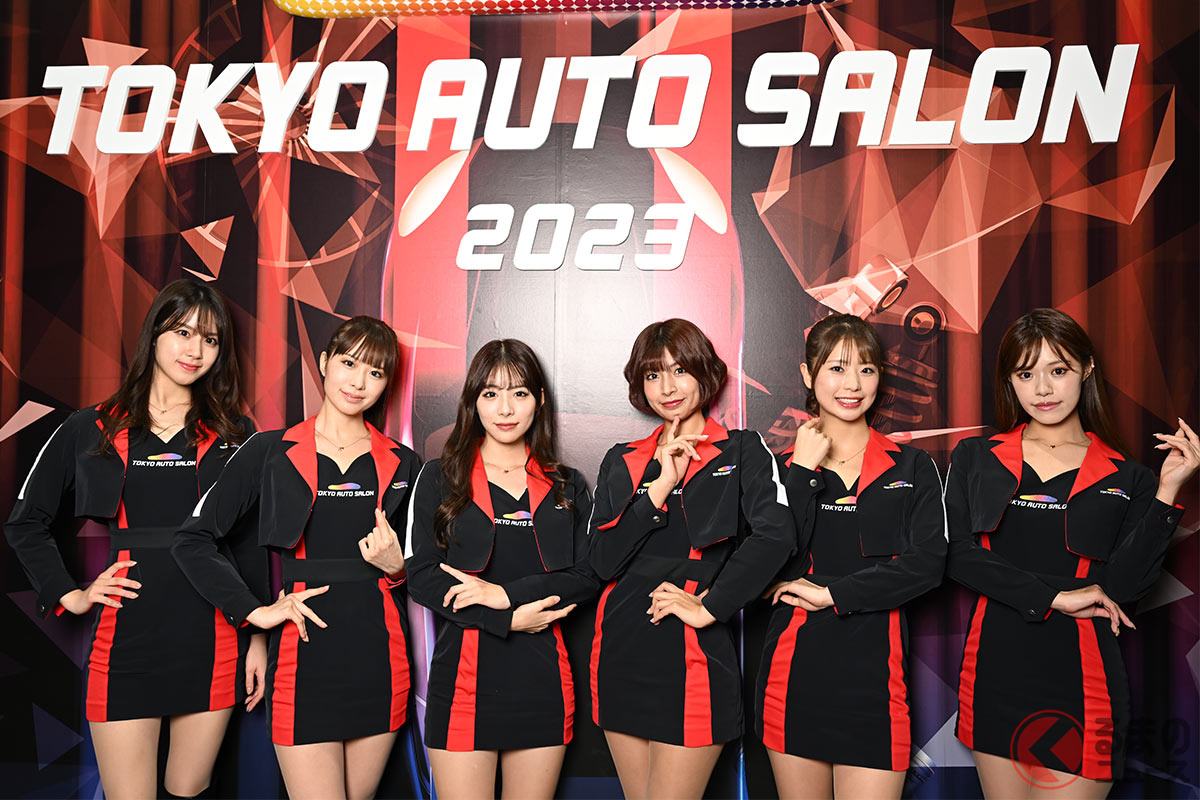 オートサロンのオフィシャルイメージガールを務める「A-class」(2023年)