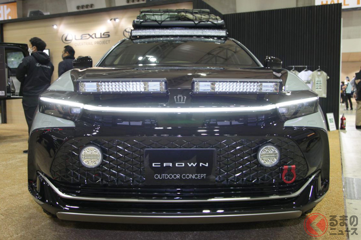 トヨタ自ら新型「クラウン」のアウトドア仕様を提案!? 車高アゲたキャンプしたくなるカスタマイズとは?