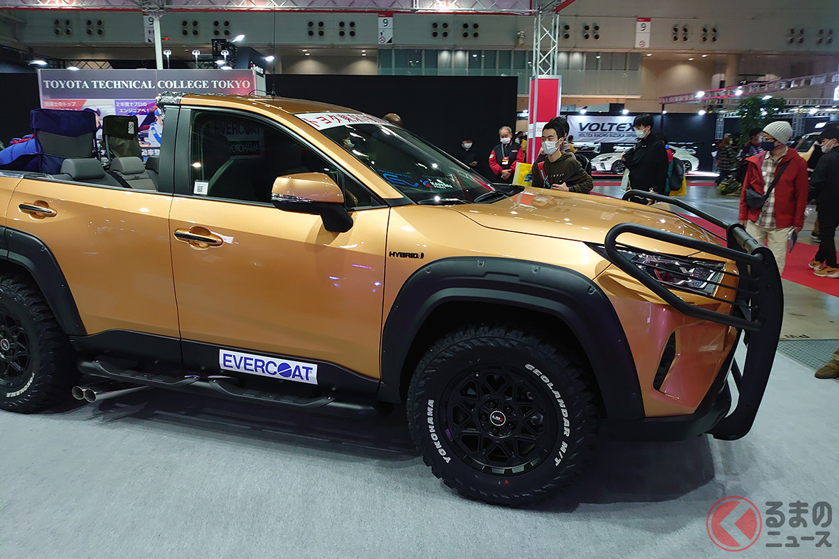 あれ? なにか変? 後席の屋根がない…トヨタ東京自動車大学校の「RAV-road」 大変だったのはどこ?