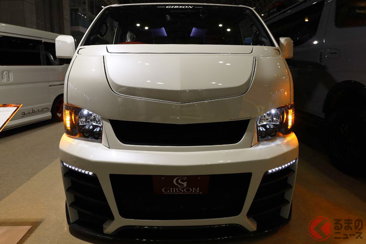 これが…ハイエース!? 存在感あるフェイスの特徴とは