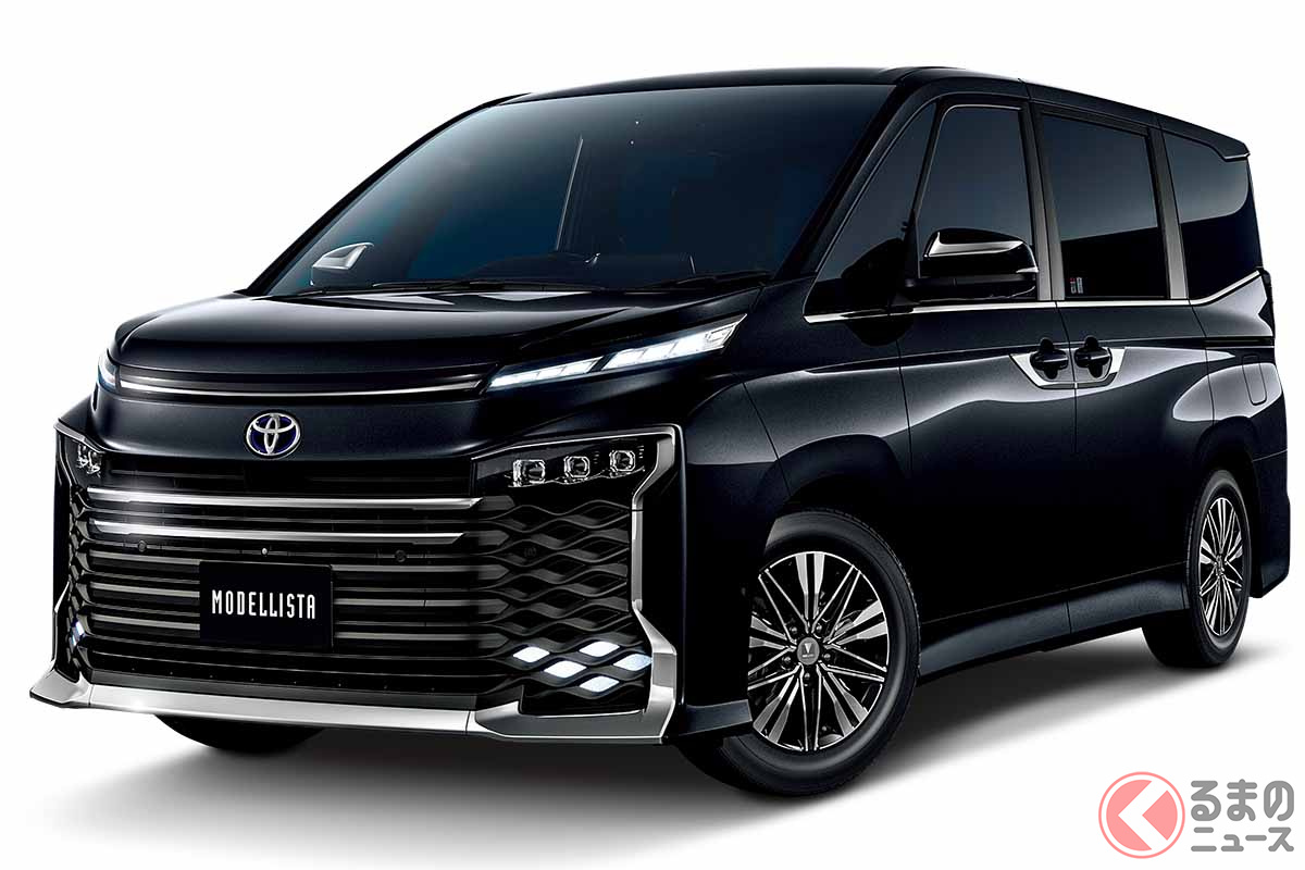 最大10か月待ち 迫力顔なトヨタ新型 ヴォクシー 納車はいつ頃 納期が延びる意外な機能とは くるまのニュース 最大10か月待ち 迫力顔なトヨタ新型 ヴォクシー 納車はいつ頃 納期が延びる意外な機能とは くるまのニュース