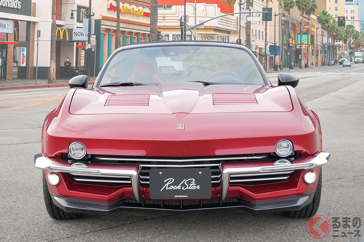 ヘッドライト…そこか!!!な光岡「ロックスター」