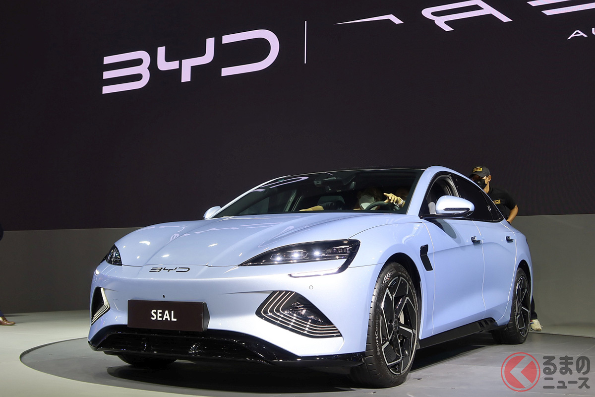 日本にも導入予定のBYD「SEAL」が展示されていた