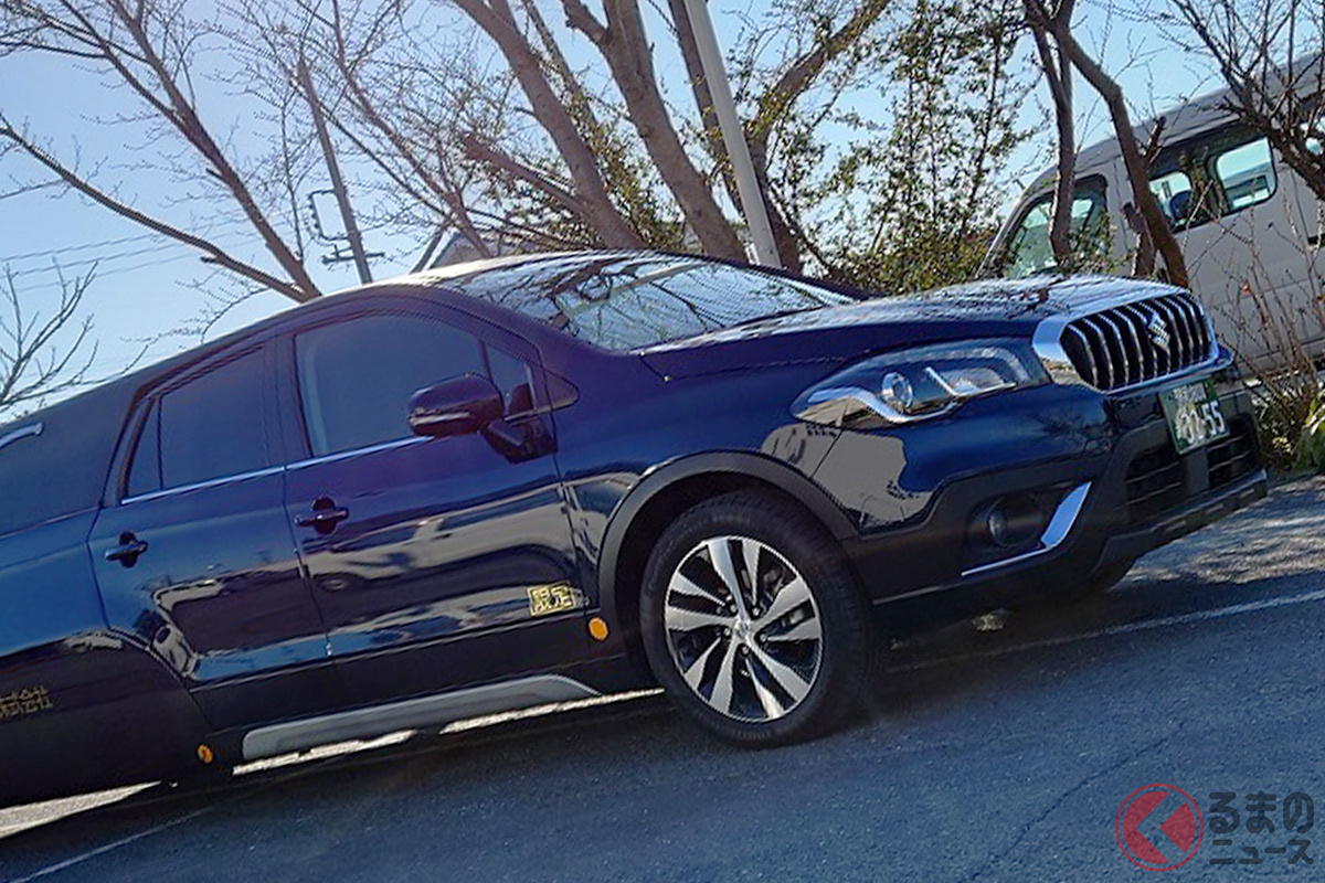 地元のクルマで最後を見送られたい! スズキのSUV「SX4 S-CROSS」をベースにした霊柩車(画像提供:浜松葬儀株式会社)