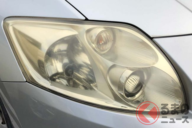ヘッドライトの くすみ除去 Diyでやるのは至難の業 車齢10年超のクルマをプロがガッツリ削ってみた くるまのニュース ヘッドライトの くすみ除去 Diyでやるのは至難の業 車齢10年超のクルマをプロがガッツリ削ってみた くるまのニュース