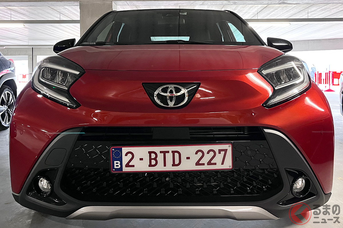 全長3.7m! 欧州トヨタが展開する最小SUV「アイゴX」は結構使い勝手良さそう!