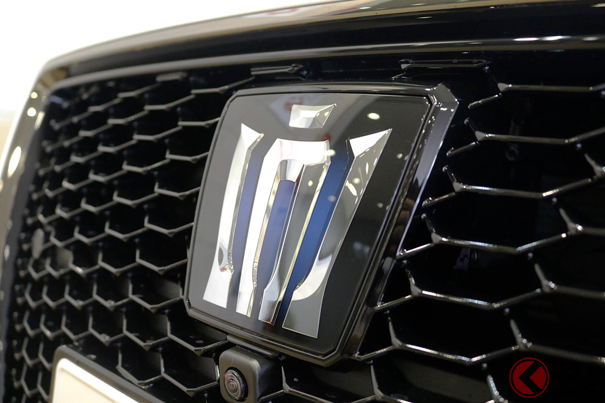 王冠がまばゆいトヨタ「クラウン」 次期型モデルはどうなるのか?