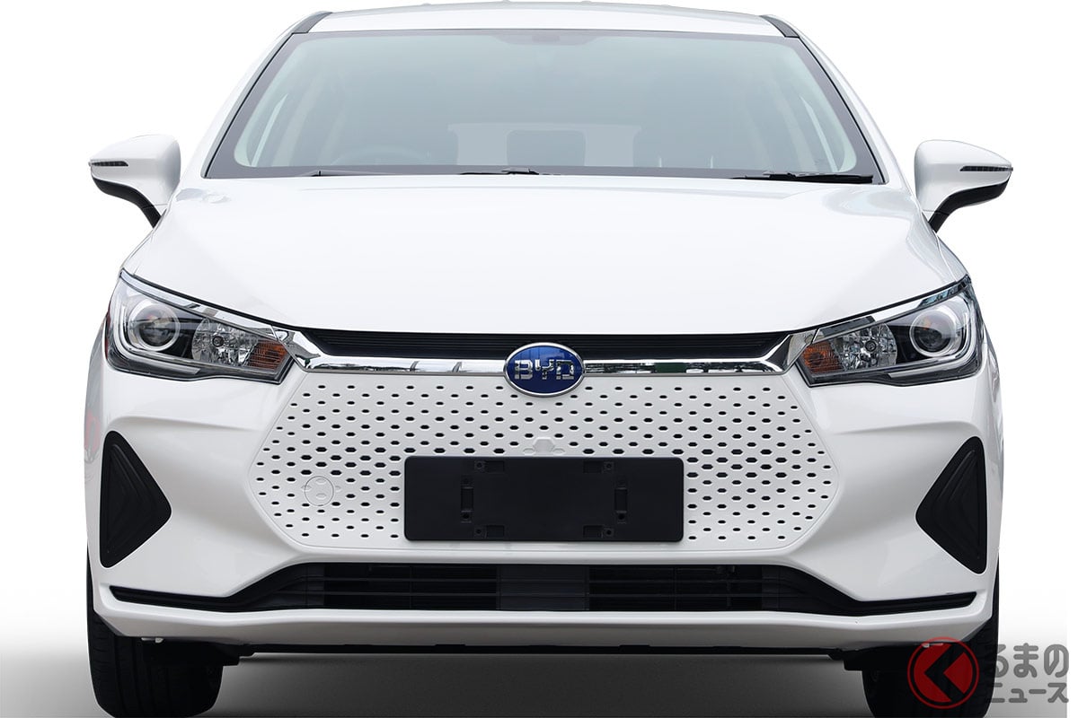 グリルレスな中国EV「e6」が日本上陸! タフな走りと 圧倒的な航続距離。 乗り心地を追求したEV 自治体・法人向けに販売される(画像提供:BYD JAPAN)