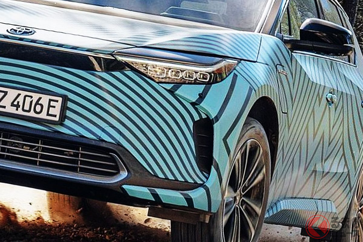 これはカッコいい! 斬新カラーの新型「bZ4X」